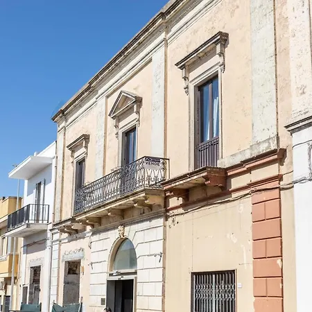 Casa Enea Con Idromassaggio - Apulia * אוג'נטו