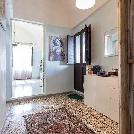 Casa Enea Con Idromassaggio - Apulia * אוג'נטו