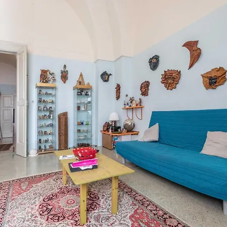 Casa Enea Con Idromassaggio - Apulia אוג'נטו